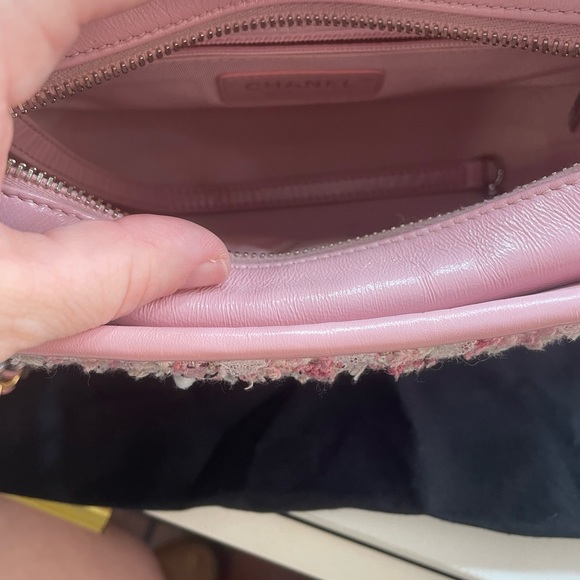 Tweed Calfskin Small Gabrielle Hobo Light Pink - Picture 6 of 8